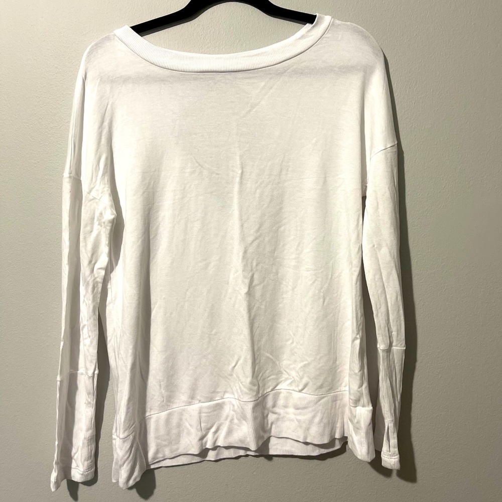Danskin Now White Long Sleeve Top